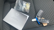 Nissan Juke 1.0 DiG-T N-Connecta 5dr Petrol Hatchback